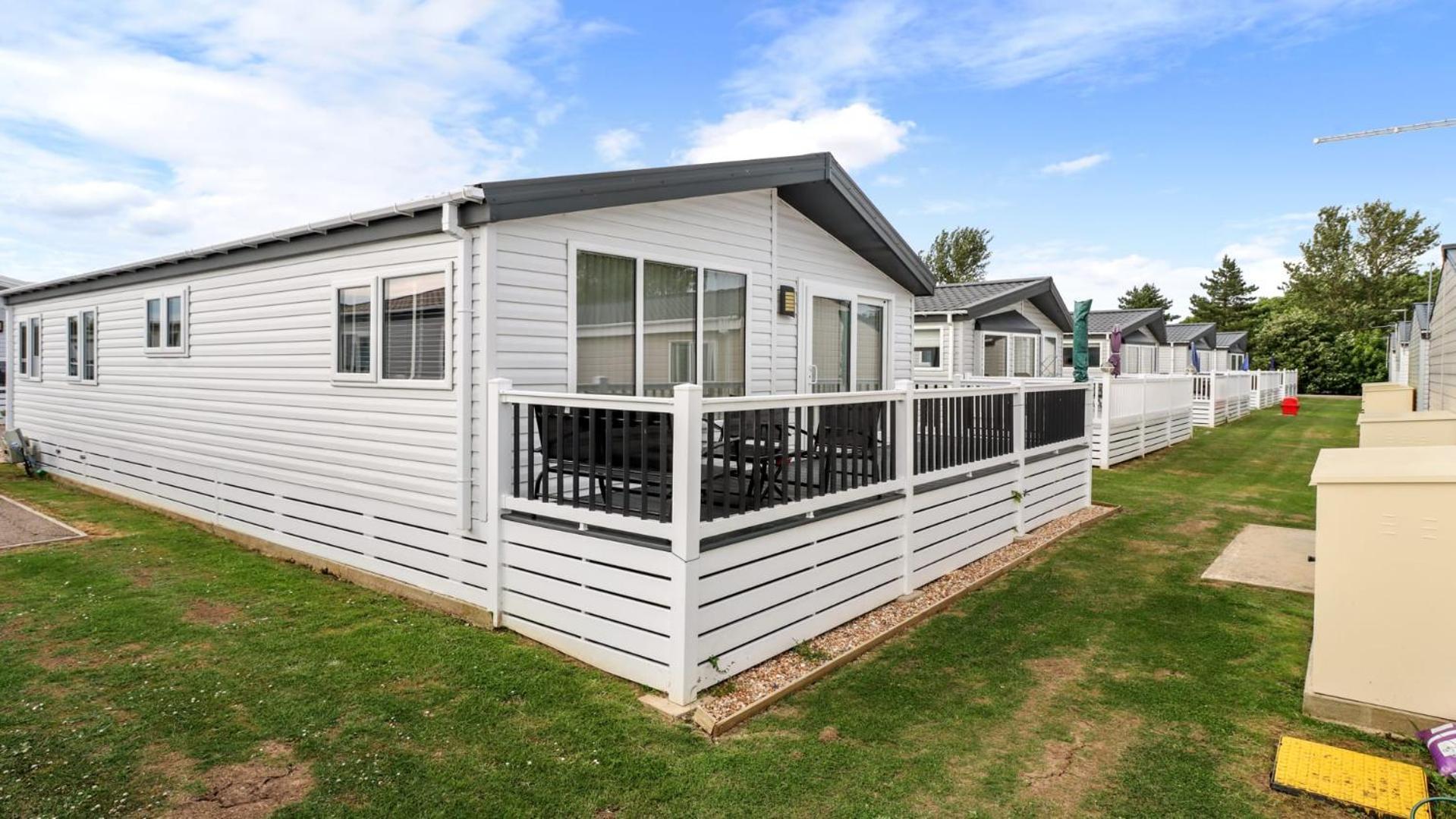 33 Beach Retreat Lodge Pevensey Bay Holiday Park Exterior photo