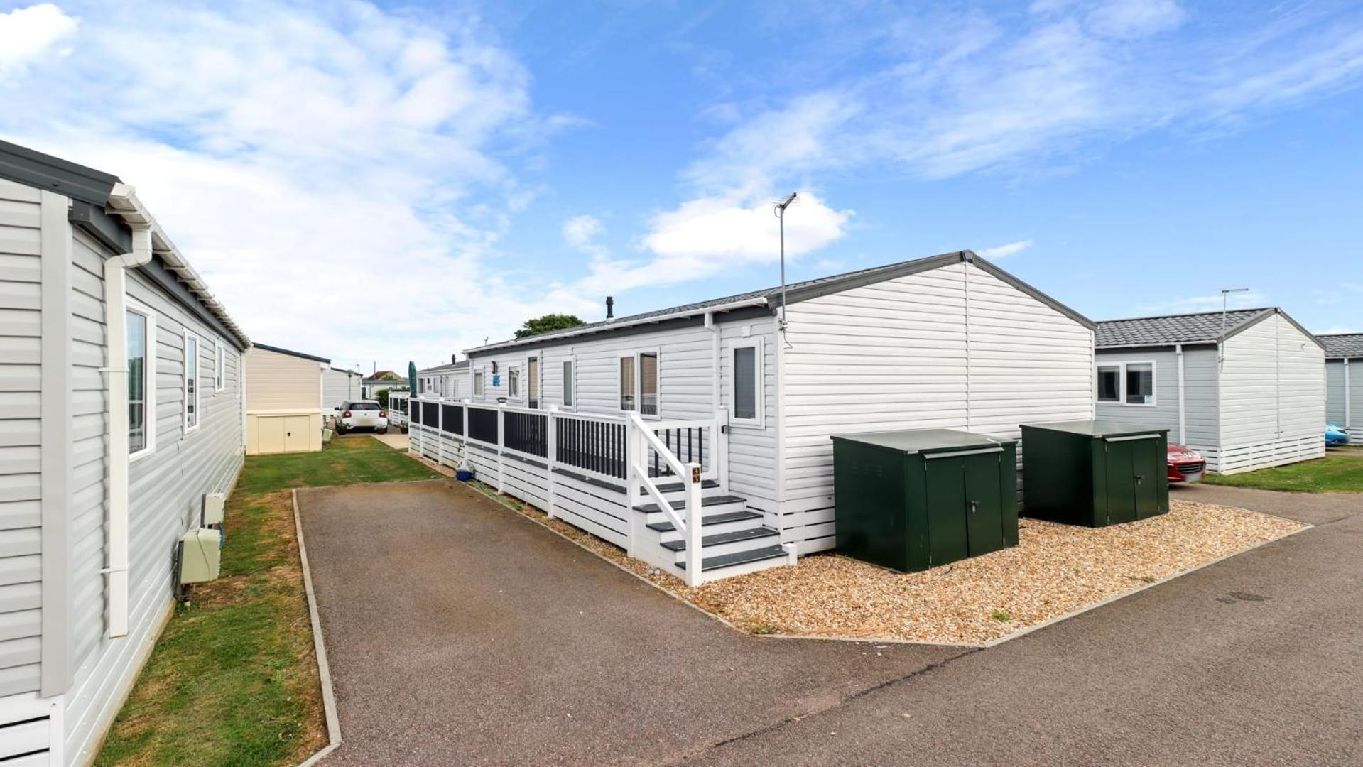 33 Beach Retreat Lodge Pevensey Bay Holiday Park Exterior photo
